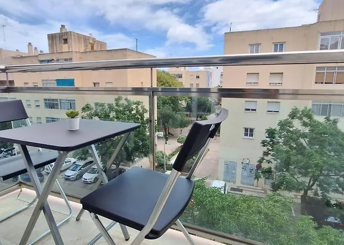 Room City Estepona Estudio Mar